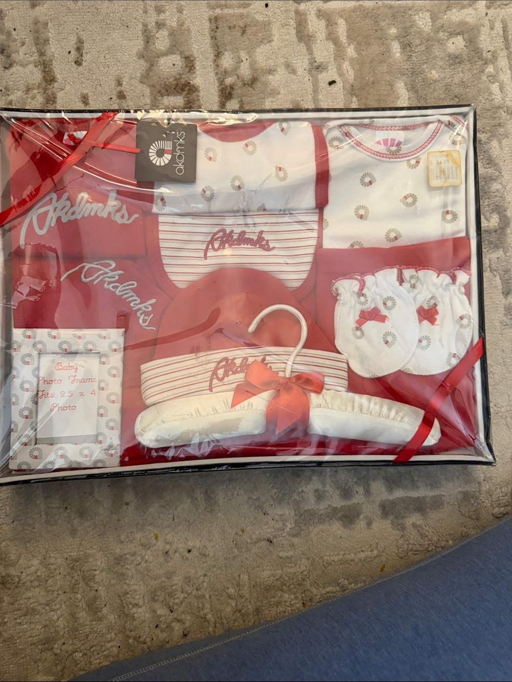 Akademiks Baby Gift Set in Red and White